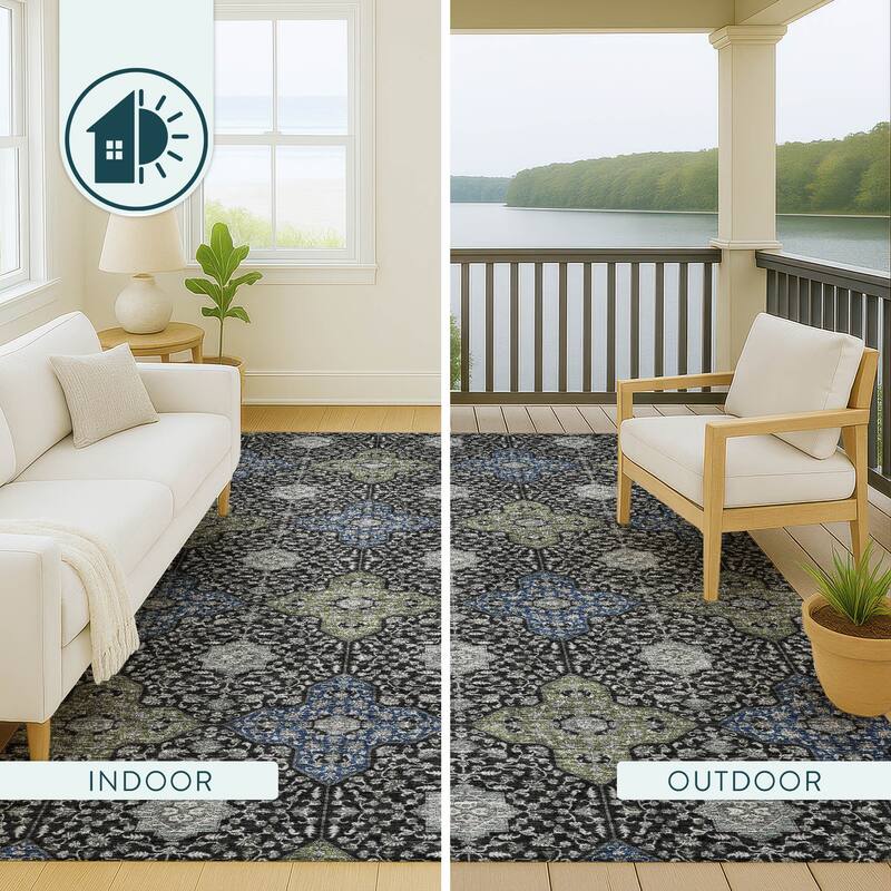 Machine Washable Indoor/ Outdoor Traditional Columbus Chantille Rug