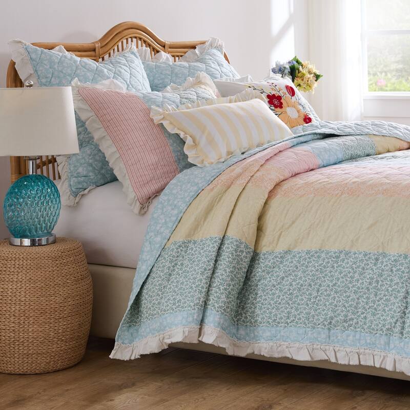Greenland Home Fashions Tessie Cotton Calico Quilt Set