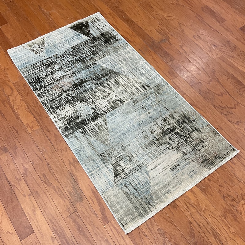 HERAT ORIENTAL Turkish Modern Erased Design Wool & Silk Rug - 2'7" x 4'11"