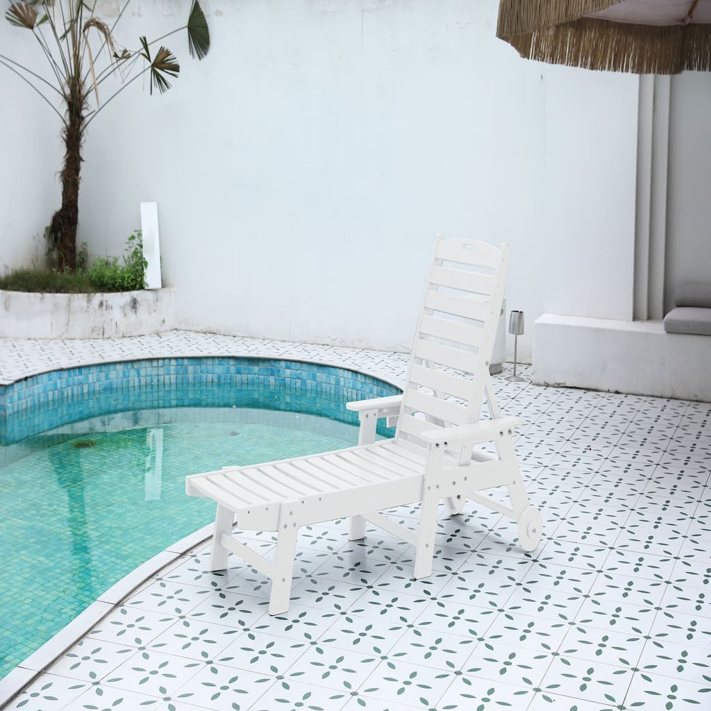 Lounge Chair Outdoor with Wood Texture, White