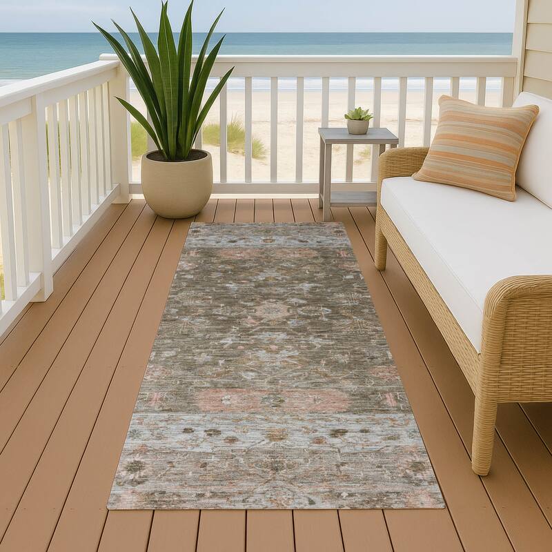 Machine Washable Indoor/ Outdoor Traditional Border Chantille Rug - Brown - 2'3" x 7'6"