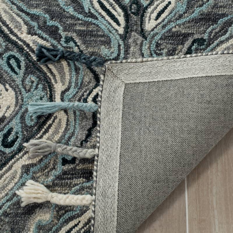 SAFAVIEH Handmade Suzani Lefkothea Boho Tribal Wool Rug - Grey/Light Blue - 2' 3" x 8'