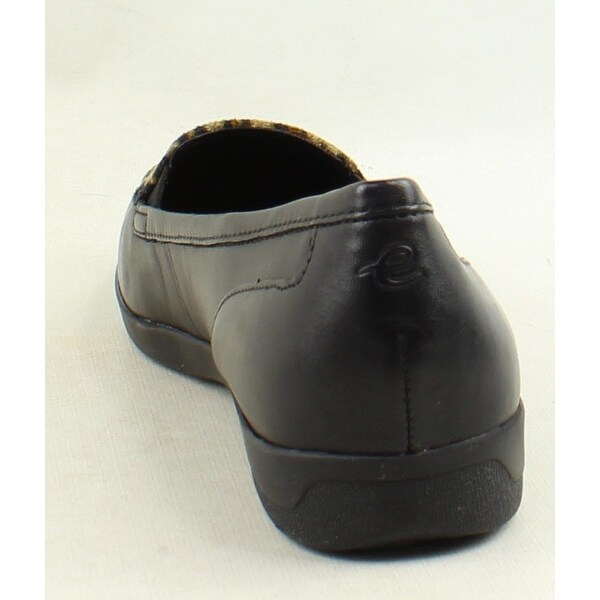 ladies black leather loafers size 7