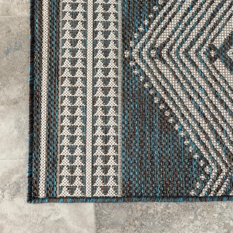 Nuloom Charlotte Contemporary Indoor/Outdoor Area Rug