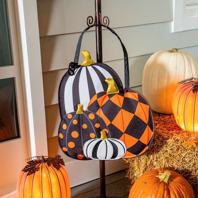 Pattern Pumpkins Door Decor