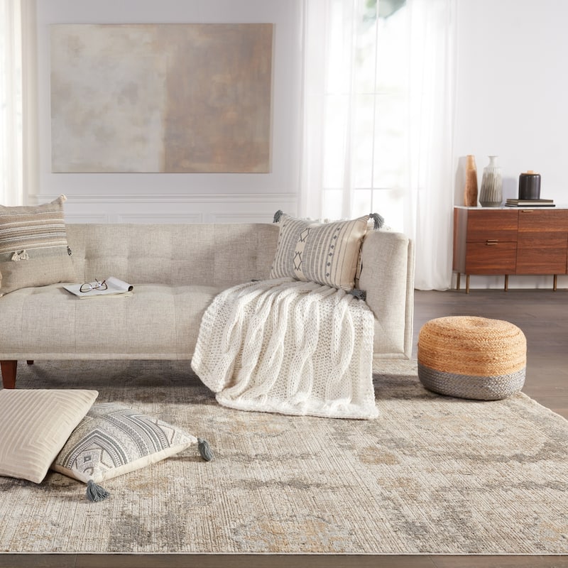 Airi Medallion Gray/ Beige Area Rug