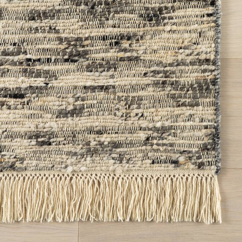 nuLOOM JuJu Diamond Trellis Wool Area Rug