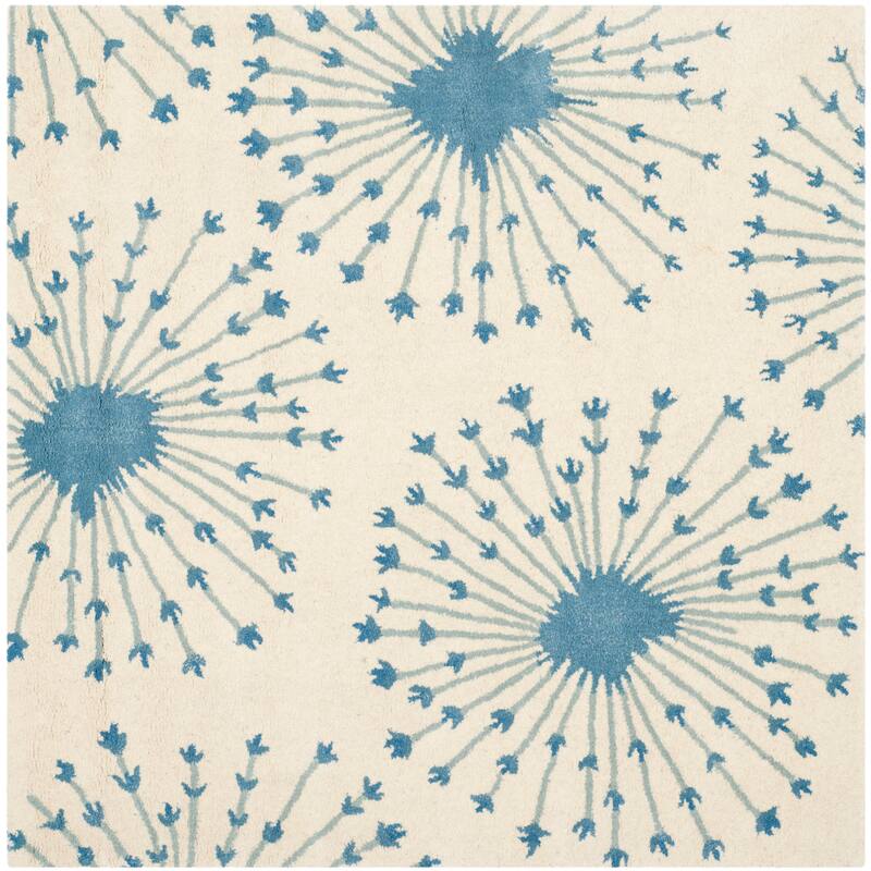 SAFAVIEH Handmade Bella Kieu Wool Rug - 5' Square - Beige/Blue