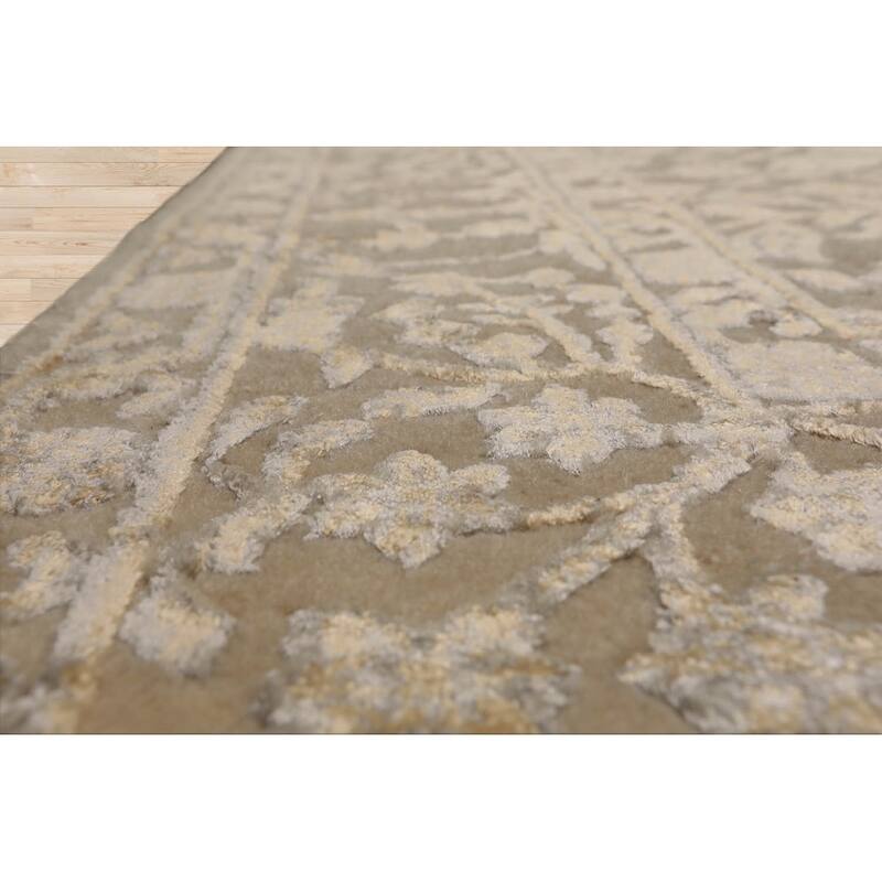 Hand Knotted Tibetan Ivory Tibetan 100% Wool Modern Oriental Area Rug - 4' 3'' x 5' 10''