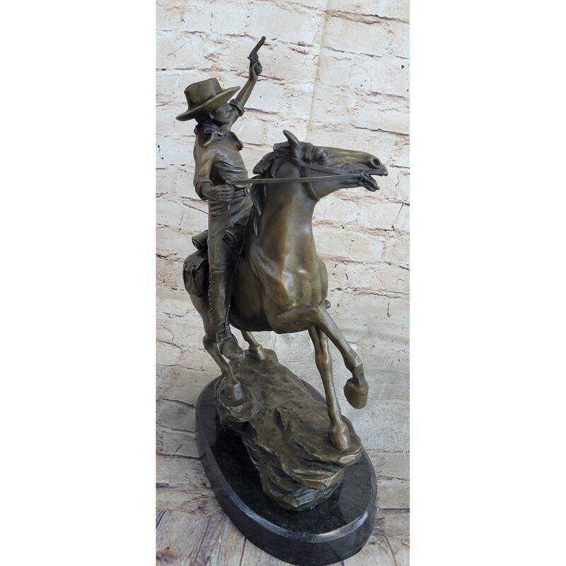 Carl Kauba Austrian 1865-1922 Gorgeous Cowboy Shooting Gun Bronze Sculpture