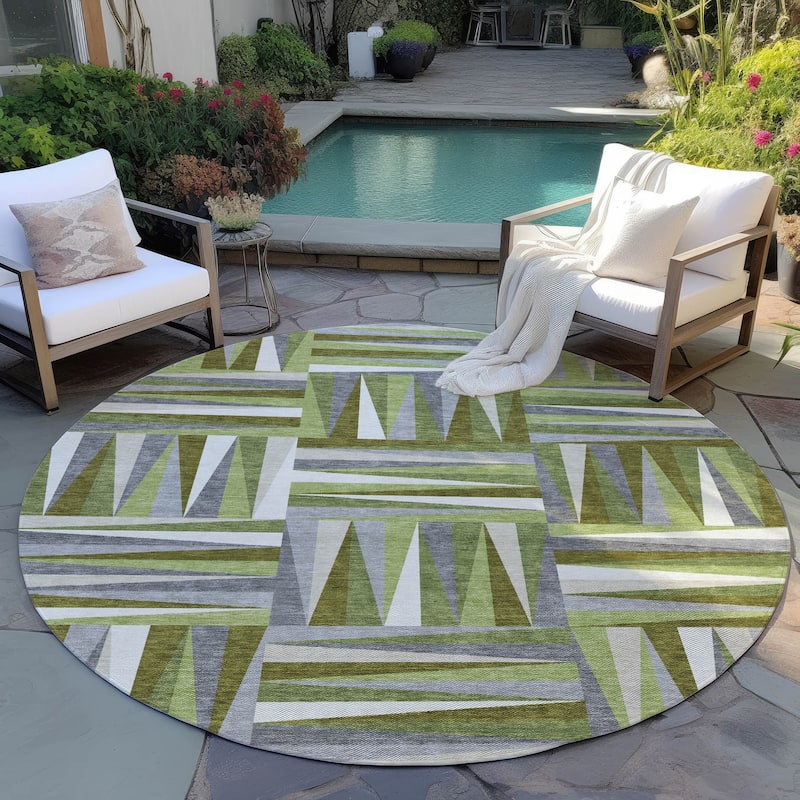Machine Washable Indoor/ Outdoor Contemporary Mosaic Chantille Rug - Green - 8' x 8'