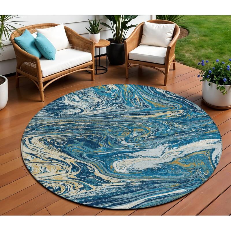 HomeRoots Abstract Transitional Rectangle Outdoor Rug - 8' Round
