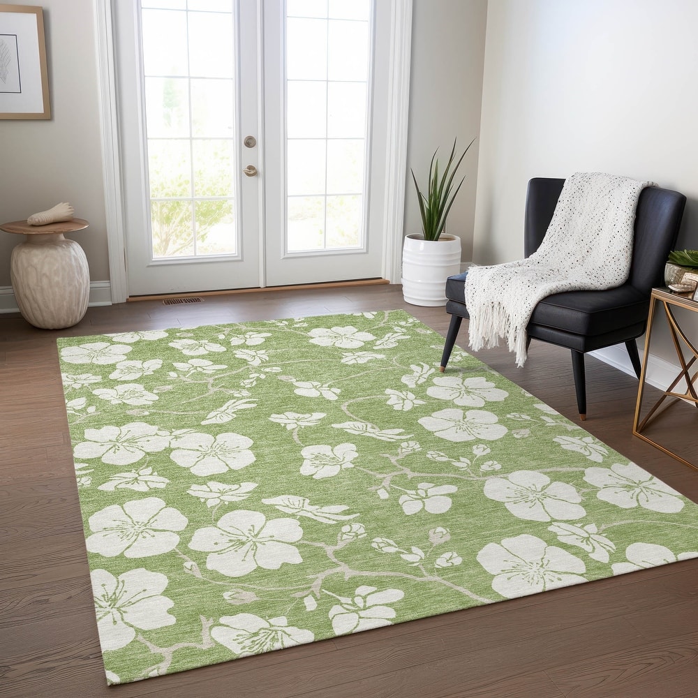 Machine Washable Indoor/ Outdoor Calm Floral Chantille Rug