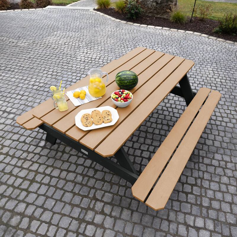 HIGHWOOD Eco-friendly Picnic Table