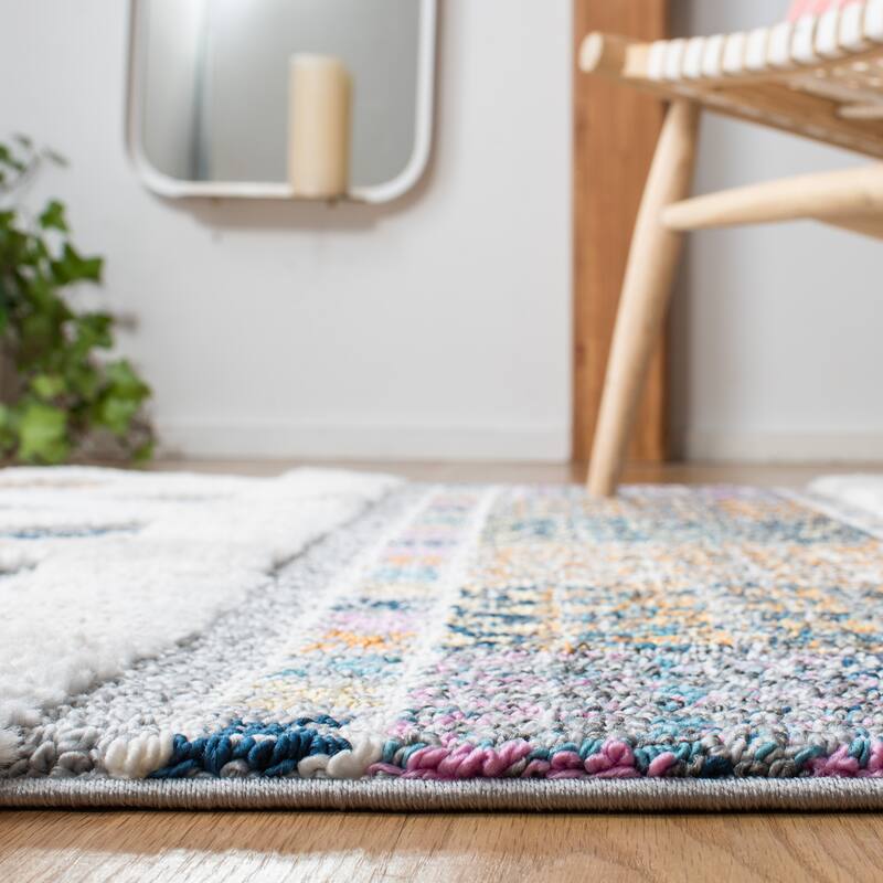 SAFAVIEH Moroccan Fringe Shag Mozell Rug