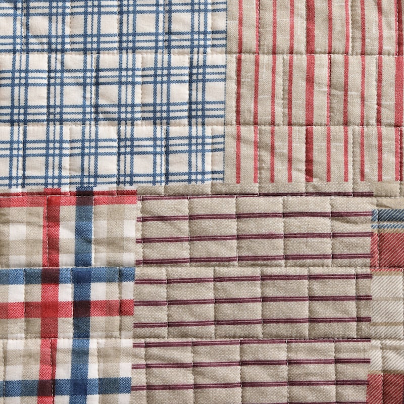 Eddie Bauer Hawthorne Brown Cotton Reversible Quilt Set