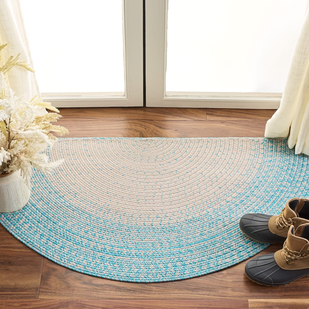 SAFAVIEH Handmade Braided Eiry Washable Indoor/Outdoor Rug - Weather Resistant & Easy Cleaning