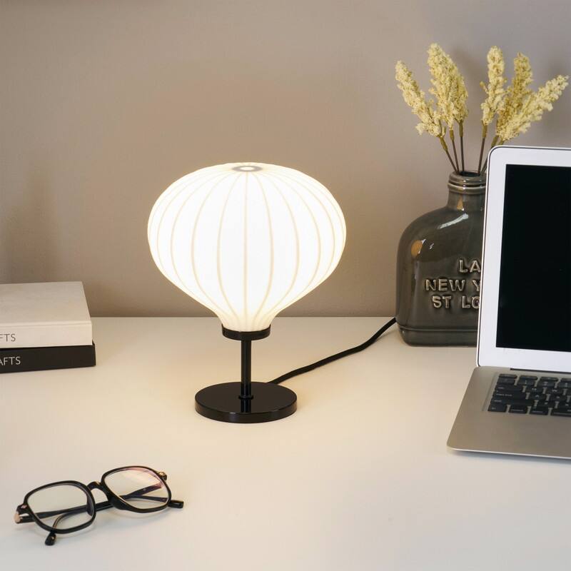 Brightech Nimbus LED Classic Matte Black Modern Round Dimmable Bedside Nightstand Desk Lamp