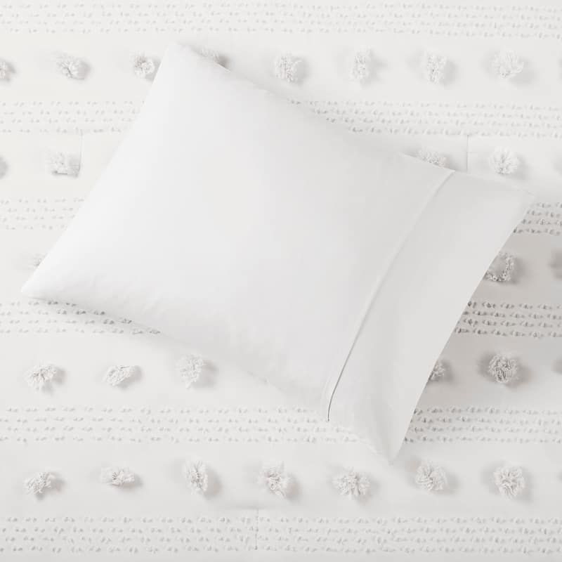 Intelligent Design Vera Clip Jacquard Comforter Set