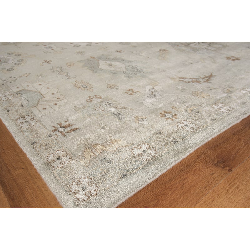 EXQUISITE RUGS Museum Hand-knotted Bamboo Silk Pewter Area Rug.