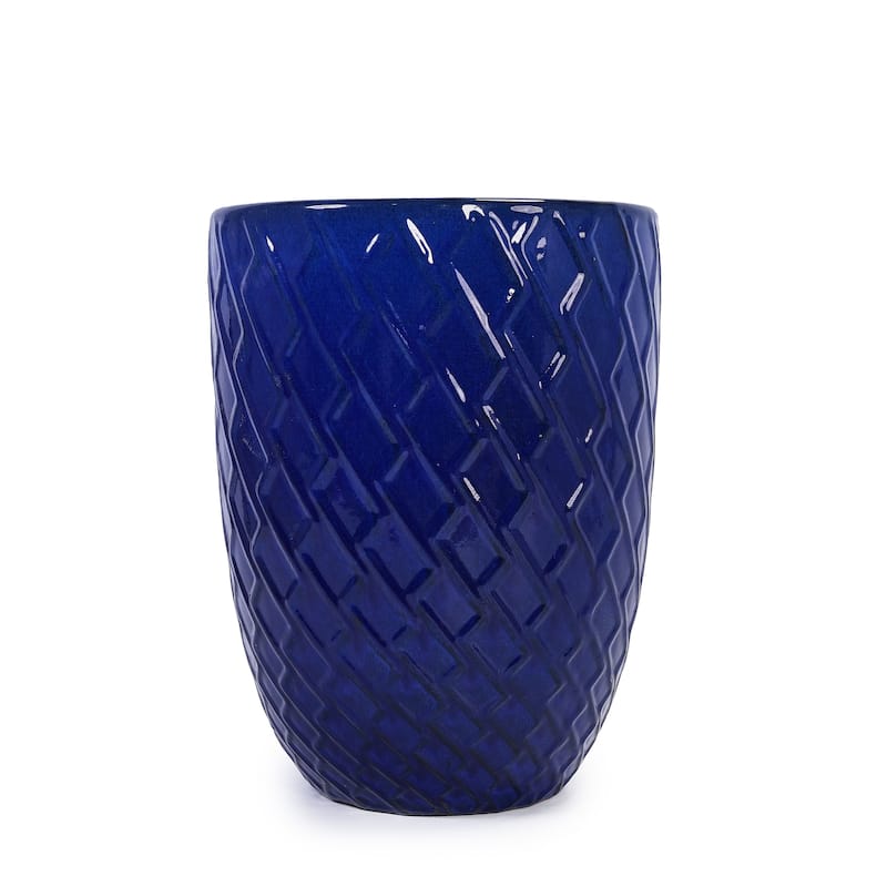 Elegant Ceramic Pot with Diamond Pattern for Indoor-Outdoor Plants