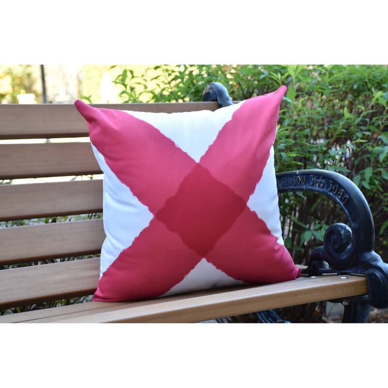18 x 18 Inch X Marks the Spot Geometric Print Outdoor Pillow