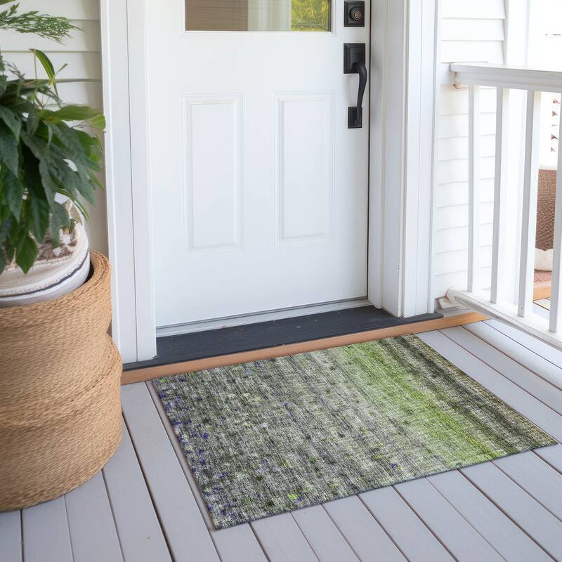 Machine Washable Indoor/ Outdoor Ombre Stripes Chantille Rug - Green - 1'8" x 2'6"