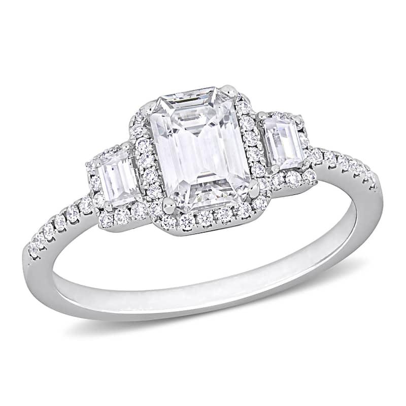Miadora 1 1/3ct TDW Diamond Halo Three-Stone Ring in 18k White Gold
