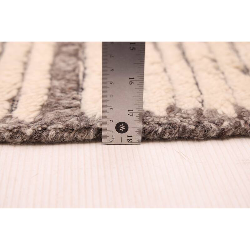 ECARPETGALLERY Hand-knotted Tangier Cream Wool Rug - 5'1 x 7'9