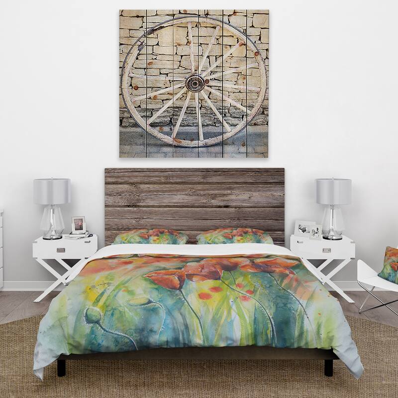 Designart 'Red Blossoming Poppies V' Traditional Duvet Cover Set