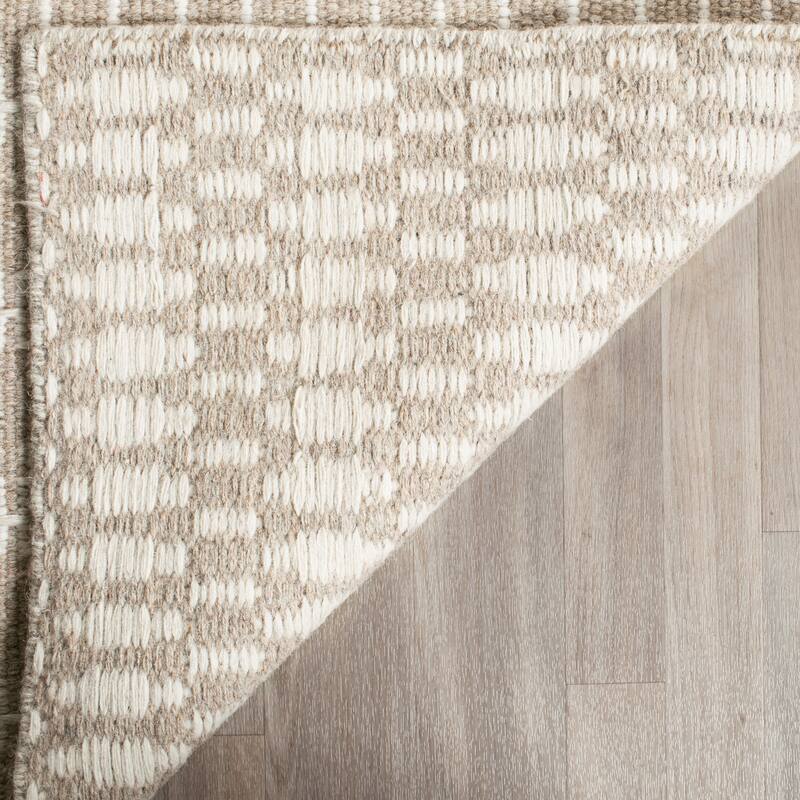 SAFAVIEH Handmade Oasis Pieternel Casual Wool Rug