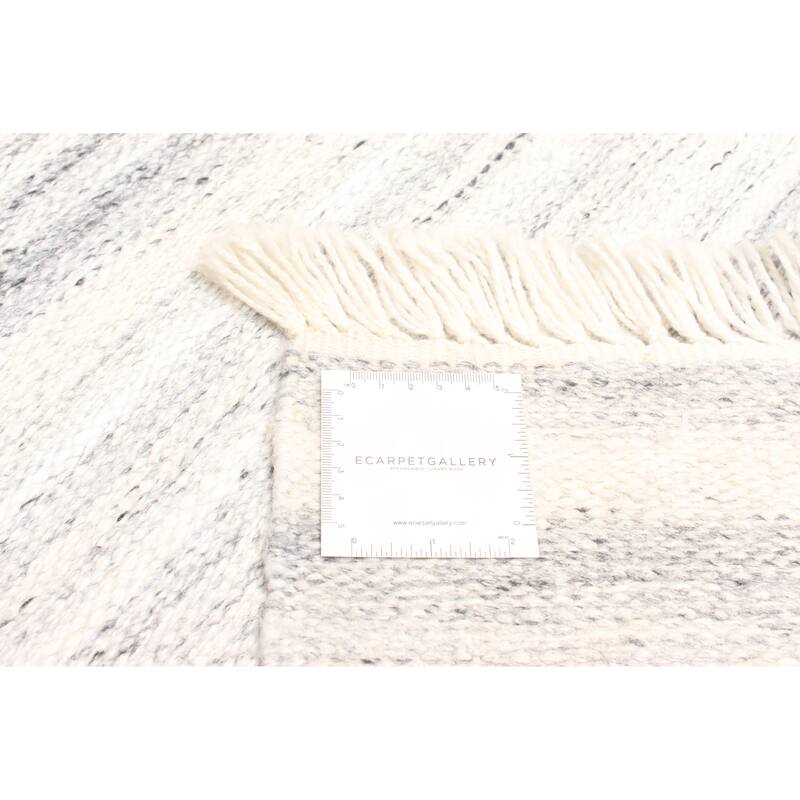 ECARPETGALLERY Flat-Weave Ankara FW Ivory Wool Kilim - 5'2 x 7'10