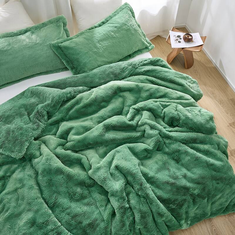 Chunky Bunny Bestie Coma Inducer® Oversized Comforter Set