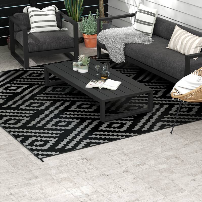 Outsunny Reversible Outdoor Rug, 8' x 10' Waterproof Plastic Straw Floor Mat, Portable RV Camping Carpet - 8' x 10'
