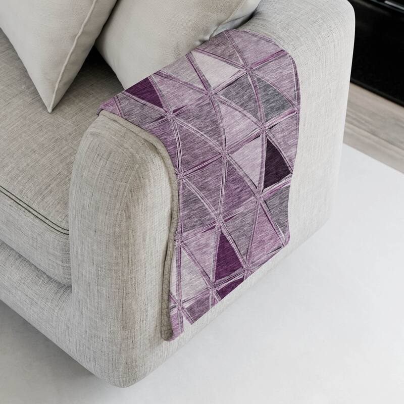 Premium Machine Washable Modern Diamonds Sherpa Throw Blanket - Merlot - 4'2" x 5'10"