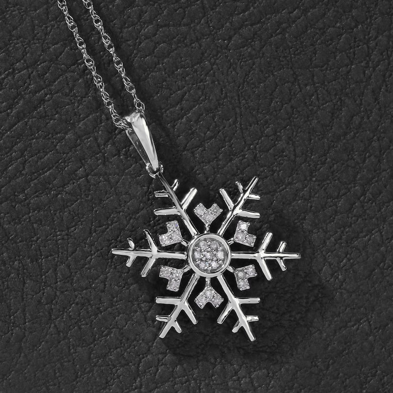 10K Gold 1/10ct TDW Diamond Snowflake Pendant Necklace for Women - 18 Inch - White - White