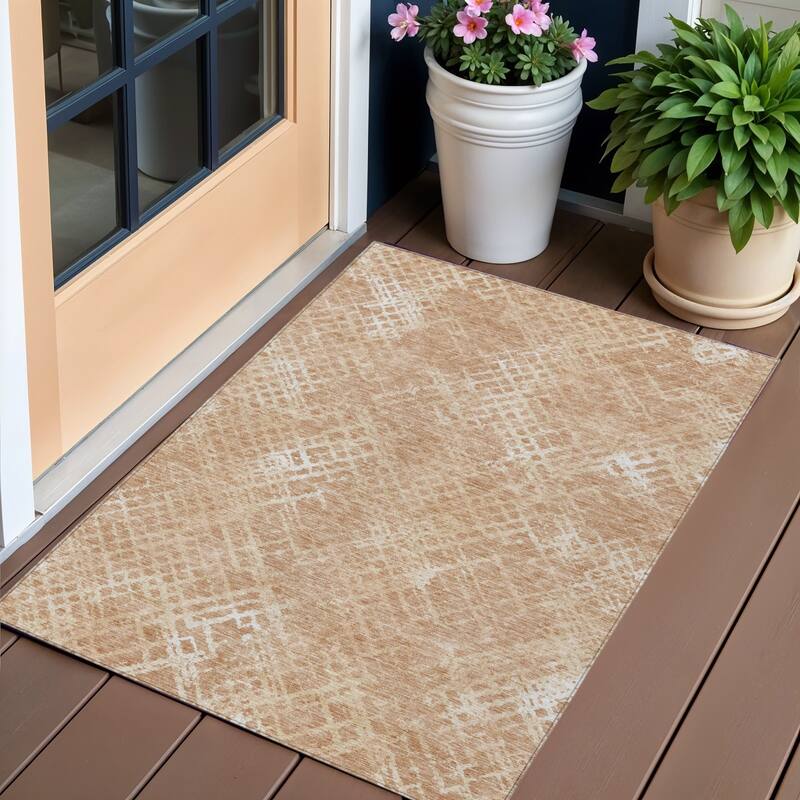 HomeRoots Geometric Transitional Rectangle Outdoor Rug - 3' x 5'