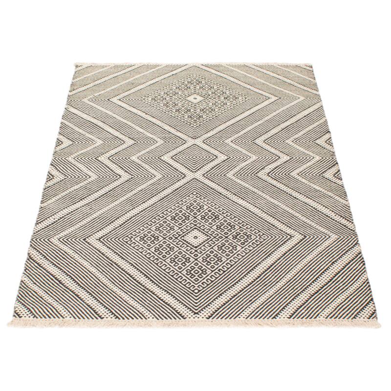 Sienna Black Rug 4'10" x 7'0" - 4'10 x 7'0