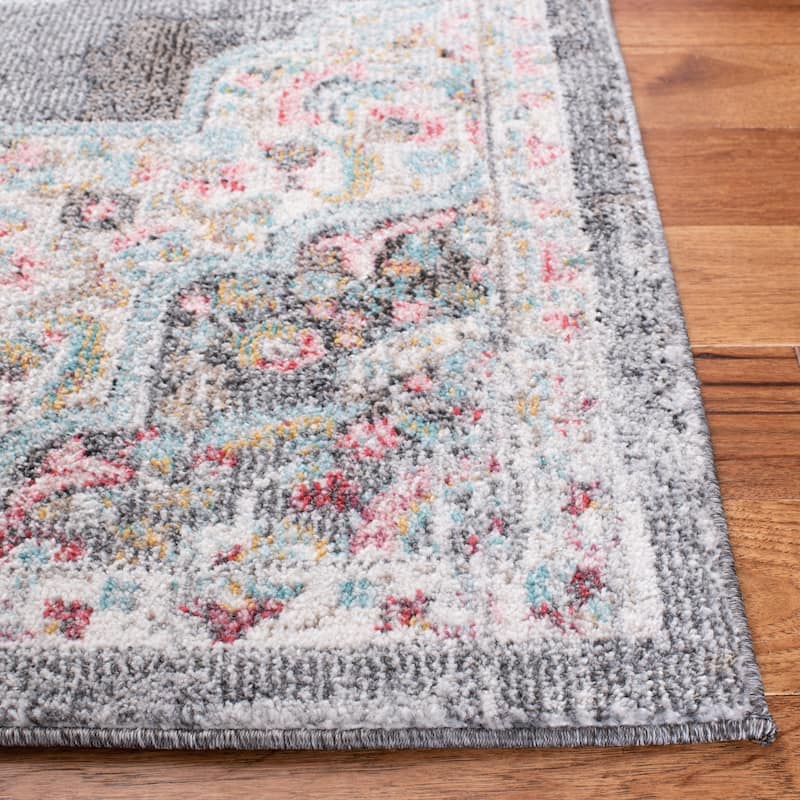SAFAVIEH Phoenix Rosemary Medallion Distressed Rug