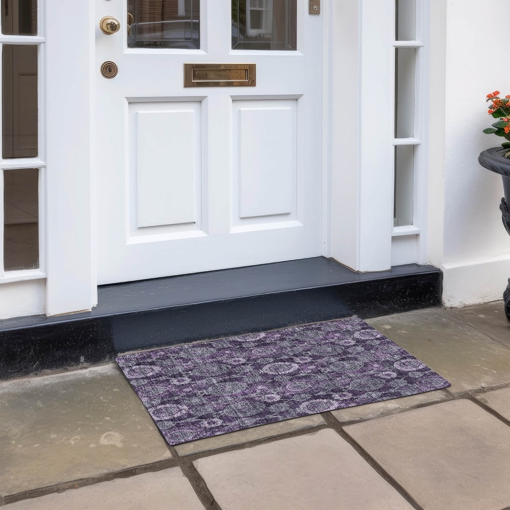 Machine Washable Indoor/ Outdoor Chantille Traditional Floral Rug