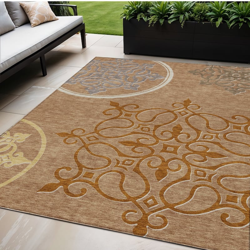 HomeRoots Floral Medallion Transitional Rectangle Outdoor Rug - 5' X 8'