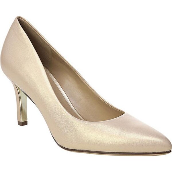 naturalizer natalie pump