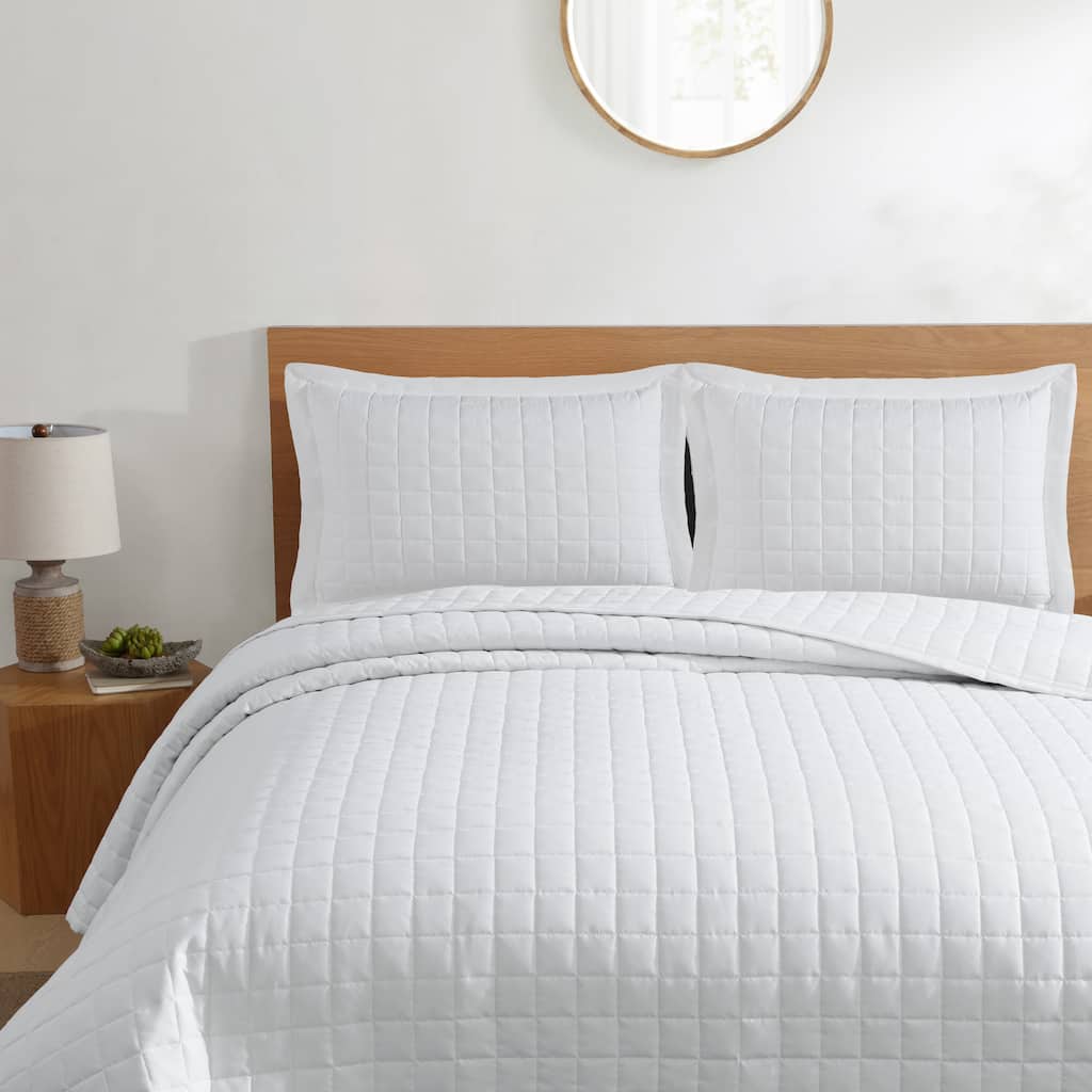 Jennifer Adams Lux California Square Quilted Sham