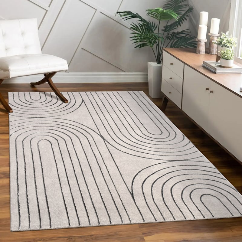 Elegant Area Rug with Carved Lines and Arch Pattern