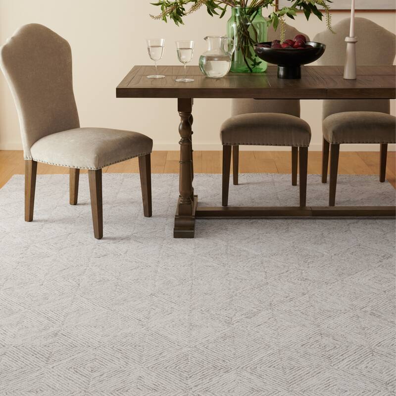 Martha Stewart Handmade Tuulikki Contemporary Wool Rug - 5' x 8' - Grey/Ivory