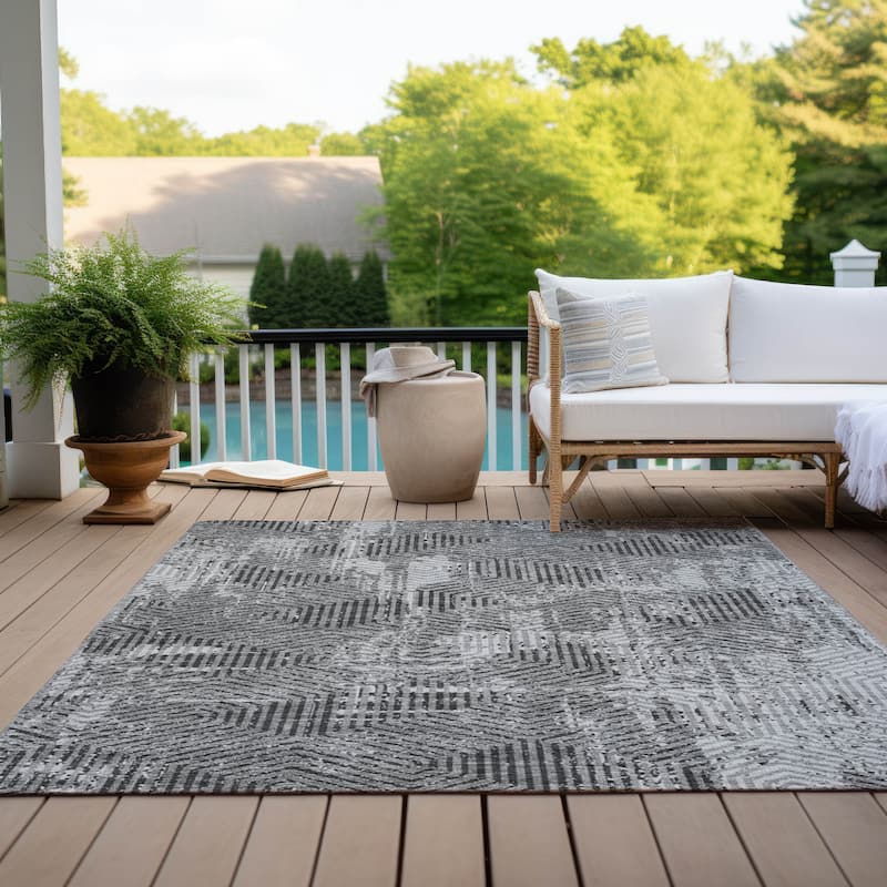 Machine Washable Indoor/ Outdoor Chantille Contemporary Maze Rug