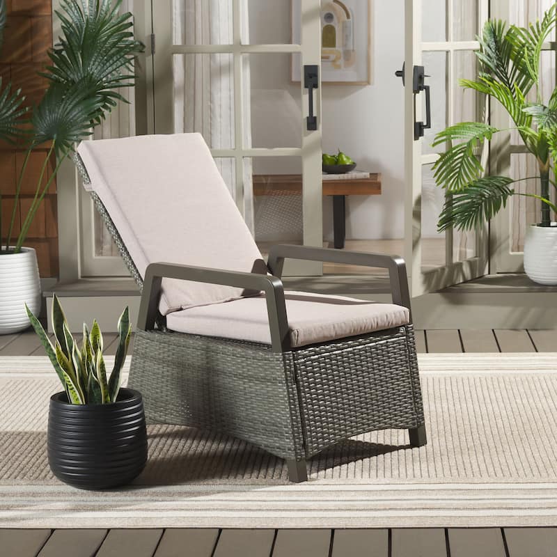 SAFAVIEH Outdoor Patio Furniture Herman Recliner Chair - 22"W x 32"D x 42"H