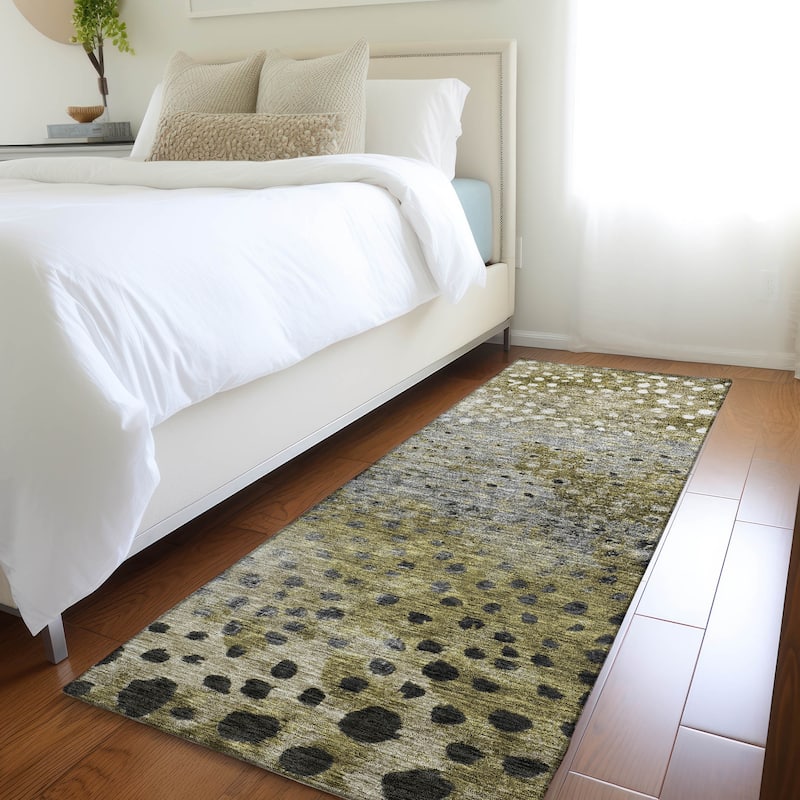 Machine Washable Indoor/ Outdoor Abstract Modern Chantille Rug - Brown - 2'3" x 7'6"