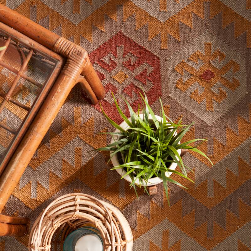 Sonoran Indoor/ Outdoor Geometric Area Rug