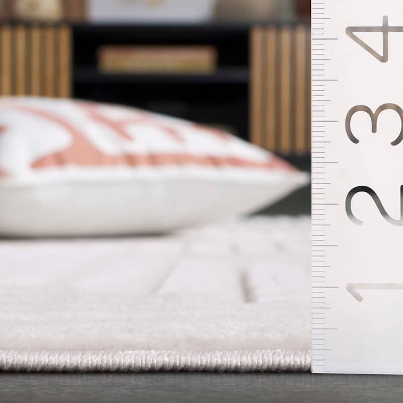 SAFAVIEH Selena Catrin Modern Contemporary Rug